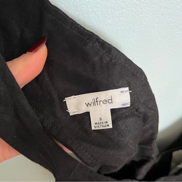 Wilfred - Black tank top with criss cross back - Mistral Shirt - Picture 2 of 7